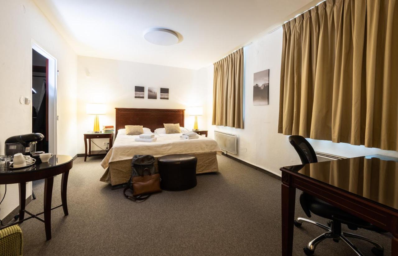 Hotel Petrovy Kameny Karlova Studánka Kültér fotó