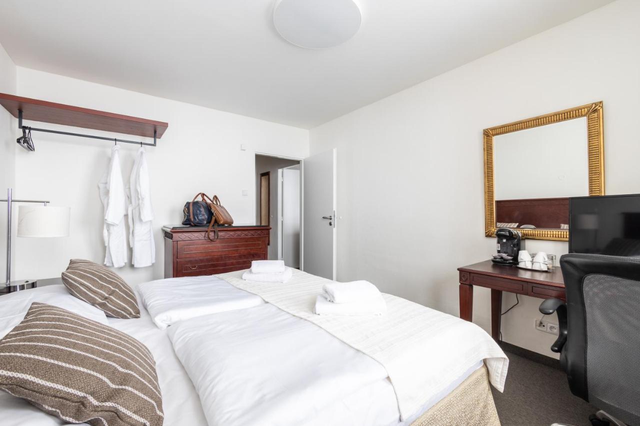 Hotel Petrovy Kameny Karlova Studánka Kültér fotó