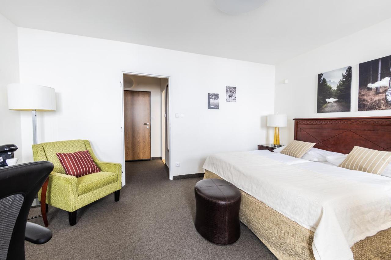 Hotel Petrovy Kameny Karlova Studánka Kültér fotó