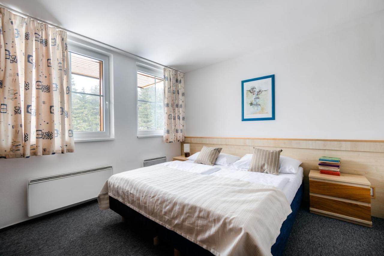 Hotel Petrovy Kameny Karlova Studánka Kültér fotó