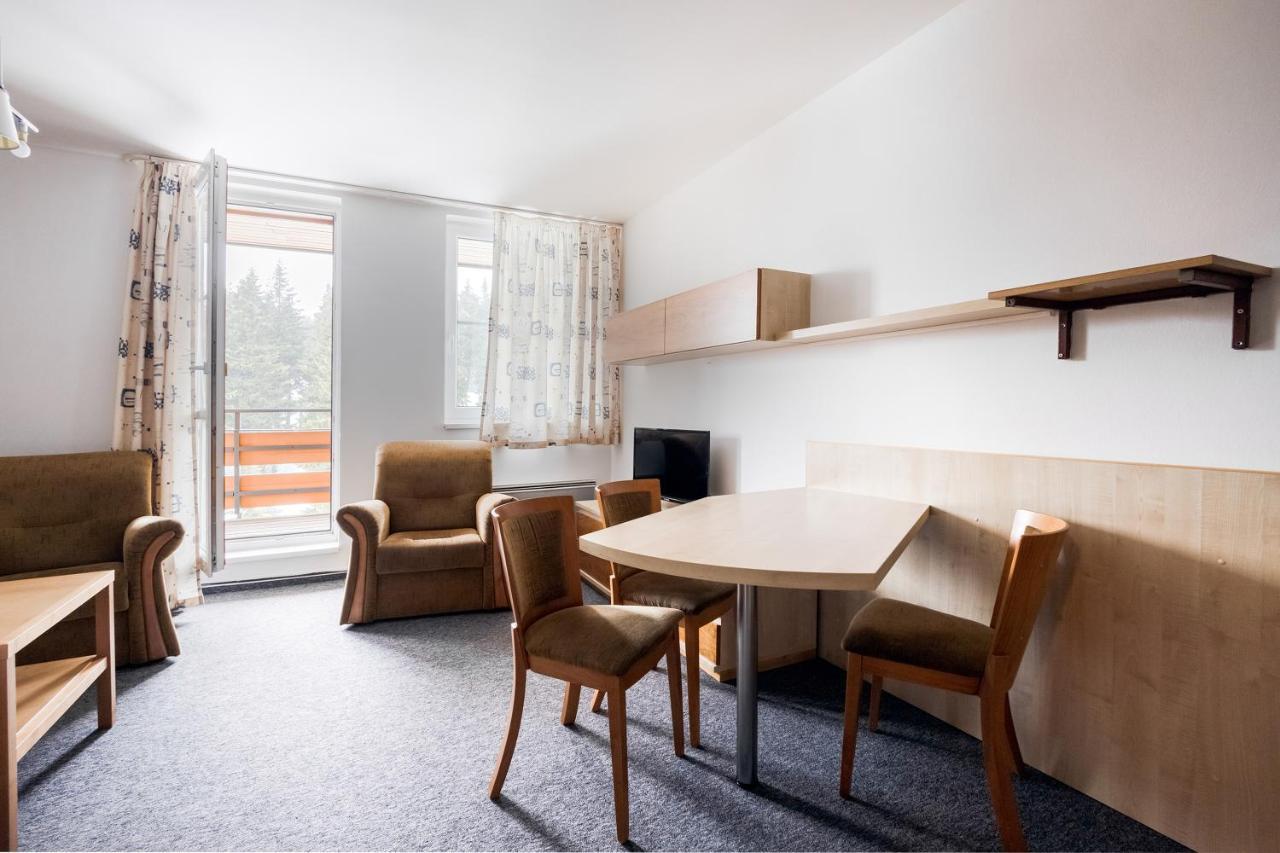 Hotel Petrovy Kameny Karlova Studánka Kültér fotó