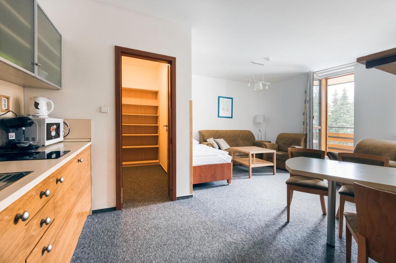 Hotel Petrovy Kameny Karlova Studánka Kültér fotó